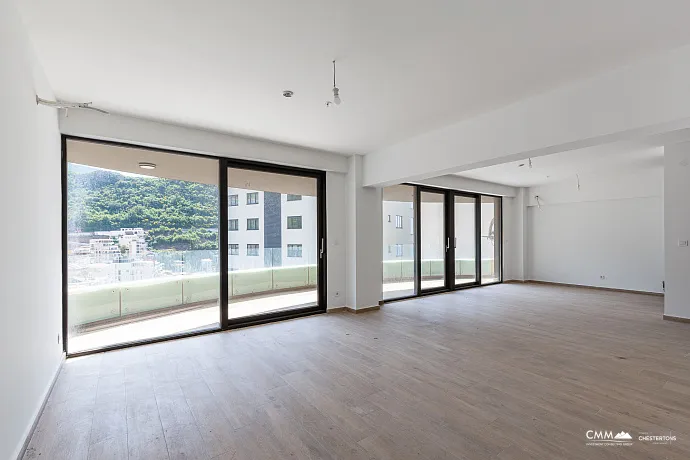 Apartment in Rafailovići mit einer Gesamtfläche von 127 m² plus einer Terrasse von 13 m²